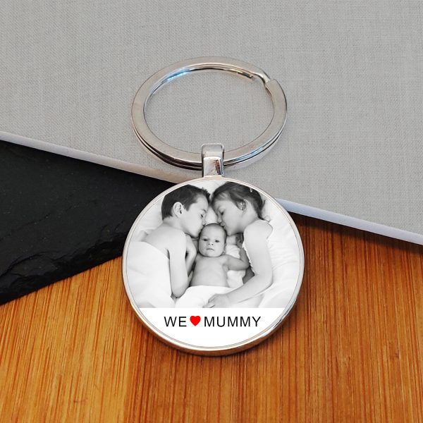 I/We Love Mummy Photo Upload Key Ring - Image 4